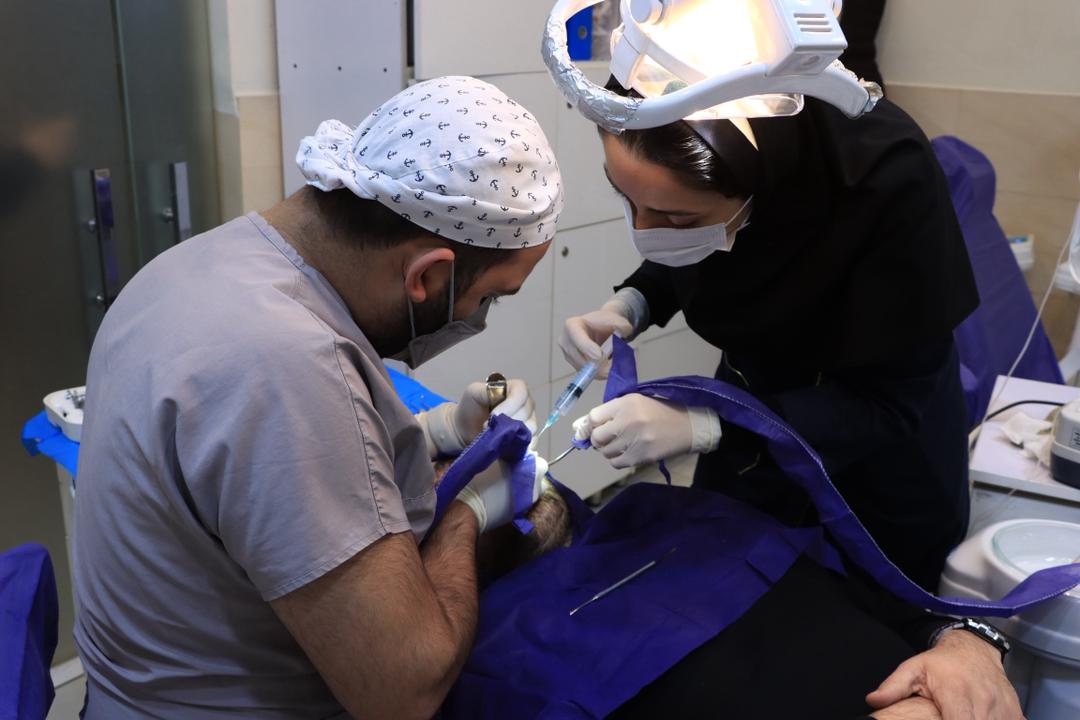 ایمپلنت دندان، کلینیک تخصصی ایمپلنت آریانا